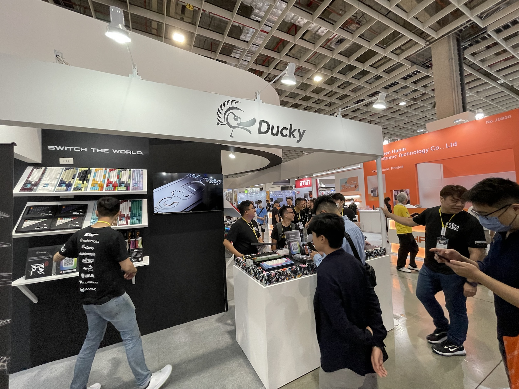 Ducky 攤位